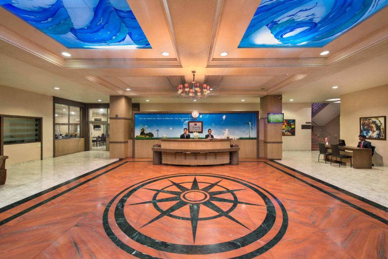 Lion Lords Inn Rajula Экстерьер фото
