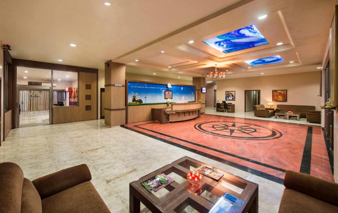 Lion Lords Inn Rajula Экстерьер фото